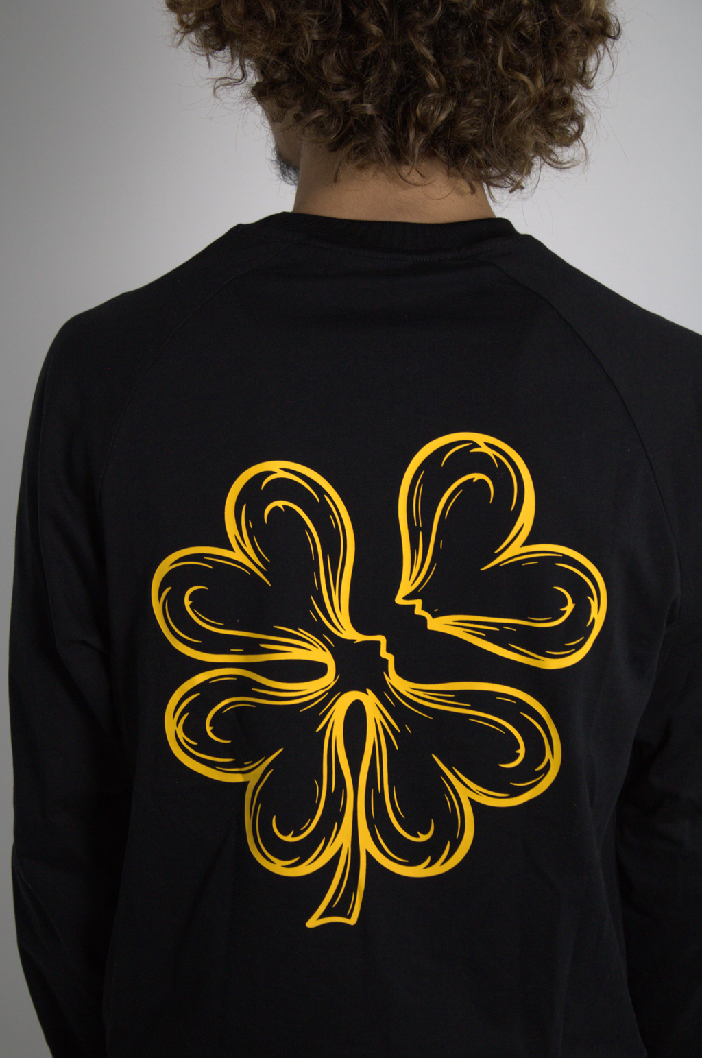 ASCENCIA — LONGUE SLEEVE BLACK